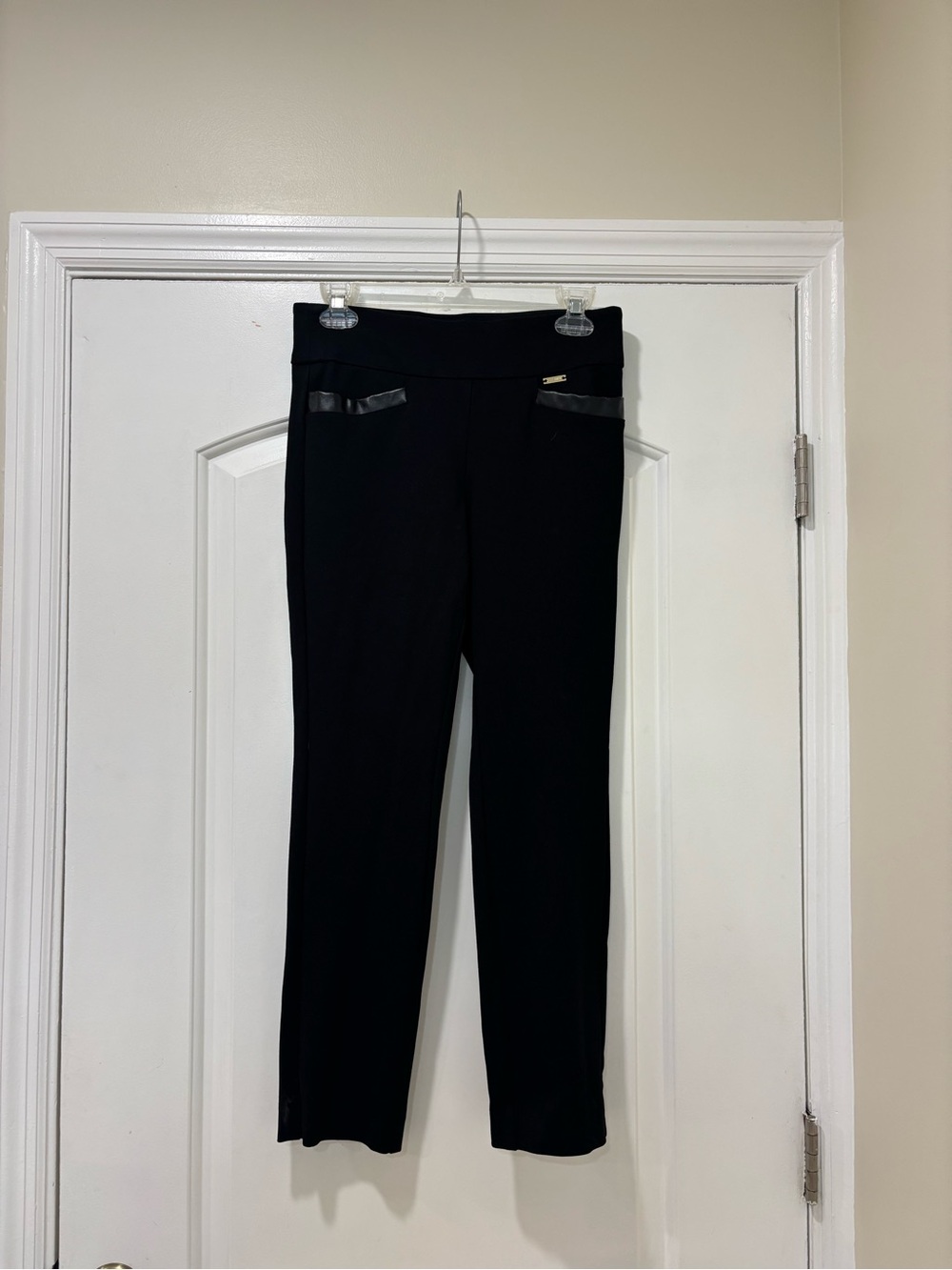 Jones New York Black Straight-Leg Ponte Pants
